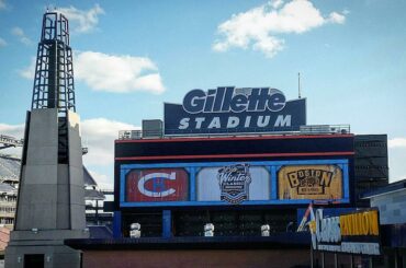 Nous prenons le relais. #WinterClassic ...