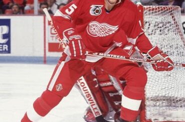 #TBT: Nick Lidstrom, intronisé à HHOF en 2015, a été repêché au 53e rang au total (troisième tour) ...