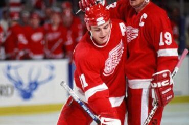 #TBT: Sergei Fedorov a été sélectionné au 4ème tour, 74ème au total, par le @Detroit ...