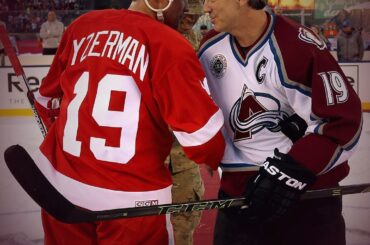 19 n'a jamais été aussi beau. #StadiumSeries #FlashbackFriday ...