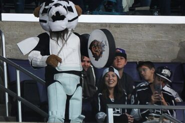 Le rugissement se réveille. #Guerres des étoiles...