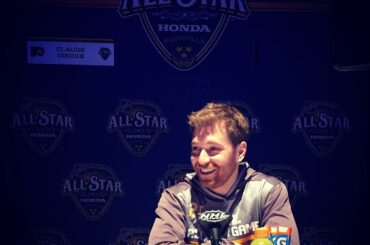 Souriez si vous aimez la journée média à #NHLAllStar. # ...