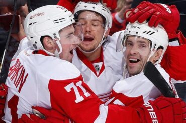 Les bourgeons. #HockeyHugs ...