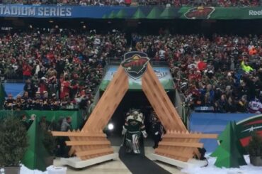 Hey State of Hockey, voici votre @minnesotawild. #StadiumSeries #HDIA ...