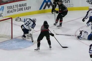 Allons-y aujourd'hui. #slowmomonday ...