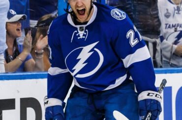 Partie gagnée. Série à égalité. #Coupe Stanley #...