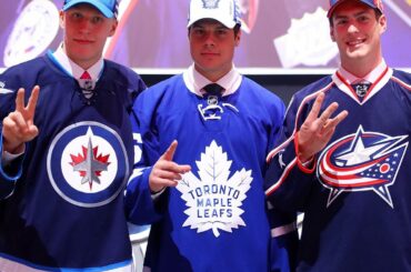 Sur le podium. #NHLDraft ...