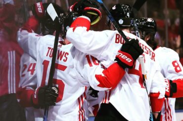 Trois dans le premier. # WCH2016 ...