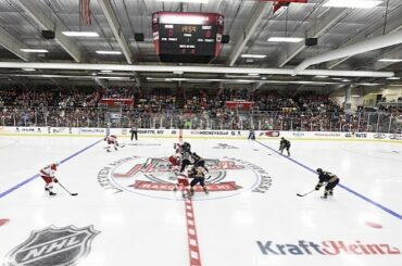 Vous portez bien le titre #HockeyvilleUSA 2016, Marquette, MI ....