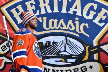 C'est l'heure. #HeritageClassic ...