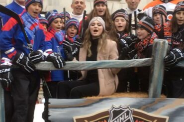 Joyeux Thanksgiving de @daya, Adam Graves, Eric Lindros et nous tous! #MacysPara ...
