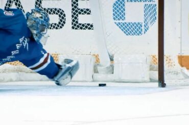 La façon préférée de tous les amateurs de hockey de commencer la semaine. #SlowMoMonday ...