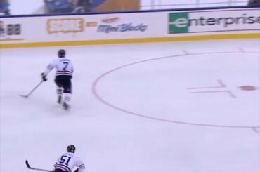 Sur la bande. Sur Internet. La foule (immense) se déchaîne. #WinterClassic ...