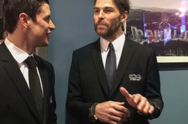 Expliquer le secret pour jouer pour toujours. # NHL100 ...