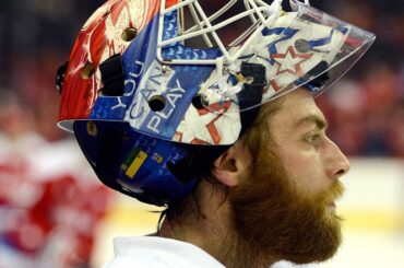 Nous creusons le masque, Braden. #HockeyIsForEveryone ...