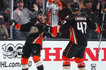 ré . # Game7 #StanleyCup ...