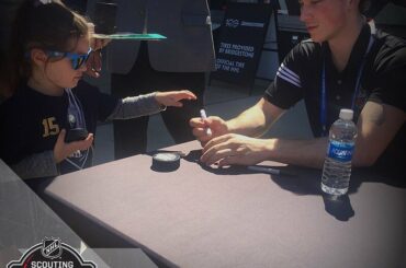 Pour les fans. #NHLCombine ...