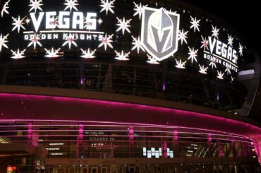 Les listes sont en direct! Déterminez qui @vegasgoldenknights peut sélectionner un lien en bio ....