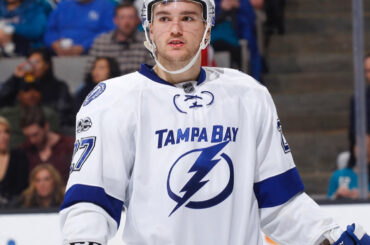 Certains restent.
Certains partent.
Il y a du bruit! #NHLTrade ...