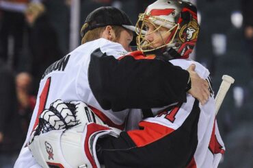 39e jeu blanc en carrière vaut quelques #HockeyHugs ....