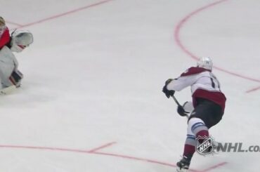 Premier shorty de la #NHLGlobalSeries et il a été absolument déchiré par Blake Comea ...