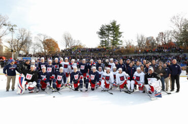 Les @nyrangers ont repris les choses à l'extérieur hier matin.
Qui a dit pratiquer cou ...