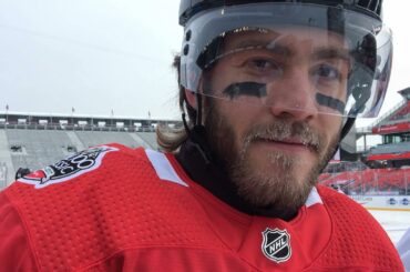 Donner un tout nouveau sens aux pointes givrées. # NHL100 ...