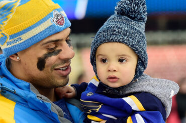 Il ne reste que neuf jours avant les 2018 @Bridgestonetires NHL #WinterClassi ...