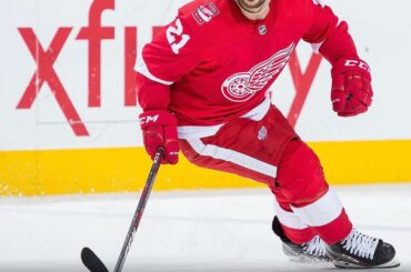 Les @VegasGoldenKnights ne déconnent pas, ils regardent les séries éliminatoires - ils ont ...