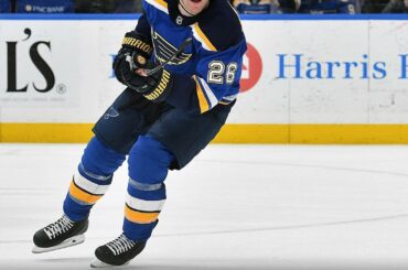 Les @NHLJets bénéficient d'une aide importante au centre dans un accord avec les @StLouisBlues. ...