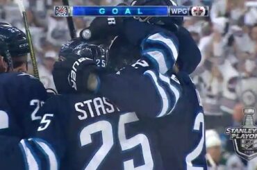 Augmentez le son et profitez de la beauté du #WPGWhiteout. #Coupe Stanley...