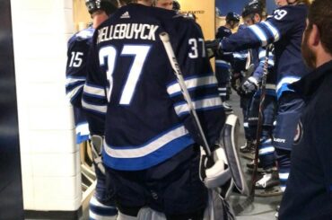 Les @nhljets sont prêts à lancer le troisième match à la maison devant le #wpgwhit épuisé ...