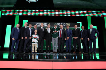 Ces couleurs personnalisées #NHLDraft ...