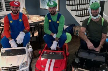 Quelques premiers candidats au costume de l'année de la première ligne de @DallasStars, @m ...