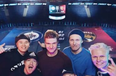 Laine et Barkov emmènent # NHL19 sur la grande glace. Qui penses-tu le prendre? # ...