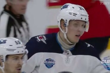 Oh, tu pensais que @patriklaine était fini? LOL, bon. #NHLGlobalSeries ...