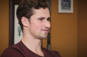  @ dylanlarkin71 est un MICHIGAN MAN Catch Dylan et les @detroitredwings ce soir ...