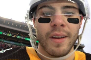 @nhlbruins gagne! @jdebrusk a eu un plaisir fou à jouer dans son premier #WinterClassic et ev ...