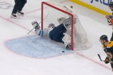 Plus de célébrations de gardien de but s'il vous plaît.
#CellyOn avec @labattusa ...