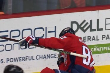 Célébration des oiseaux, célébration du genou
#CellyOn avec @LabattUSA ...