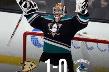 Nuit incroyable pour Kevin Boyle et les @anaheimducks! Une grosse victoire pour le @pengu ...