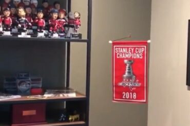 Attends juste la fin. Les fans de @capitals sont pompés pour le #StanleyC ...