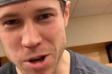 "Round 2 bébé, allons-y!" Anders Lee et @ mattymarts17 ont été excités après la dernière ...
