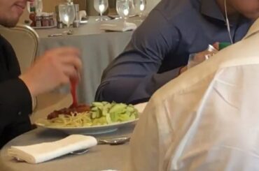 Assez de ketchup, @antemango? #StanleyCup Confidentiel ...