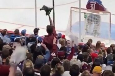 Ce n'était qu'une question de temps! @calemakar_ #StanleyCup #MyPlayoffsMoment (TW / Ry ...