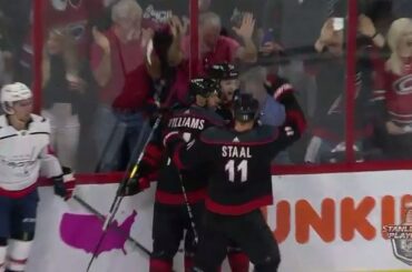 Chicka chicka ouais. #Coupe Stanley
: @nhlonnbcsports
: @sportsnet ...