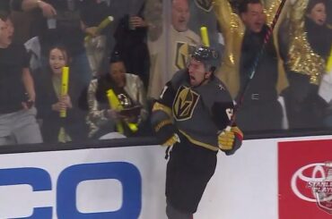 Faites-les rouler, Stone. #Coupe Stanley
: @nhlonnbcsports
: @sportsnet ...