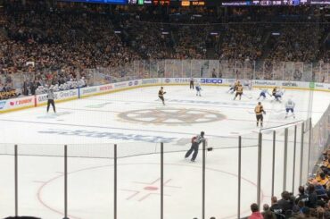@ jonordstrom20 place les @nhlbruins sur le tableau en premier dans # Game7! @tdgarden et a ...