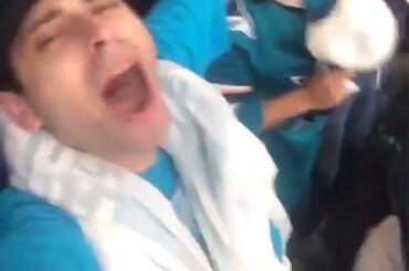 Quel moment pour les fans de @SanJoseSharks du monde entier! N'oubliez pas d'utiliser #My ...