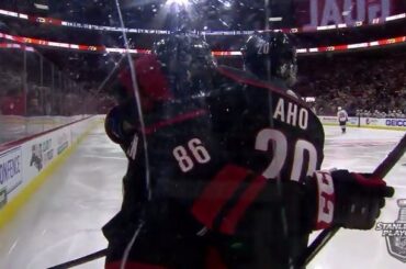 Préparez-vous, c'est l'heure de Teuvo. #Coupe Stanley
: @nbcsports
: @sportsnet ...